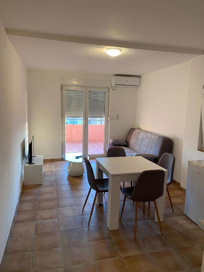 Apartments Dalmatia 斯维蒂佩塔 外观 照片