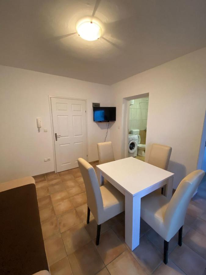 Apartments Dalmatia 斯维蒂佩塔 外观 照片