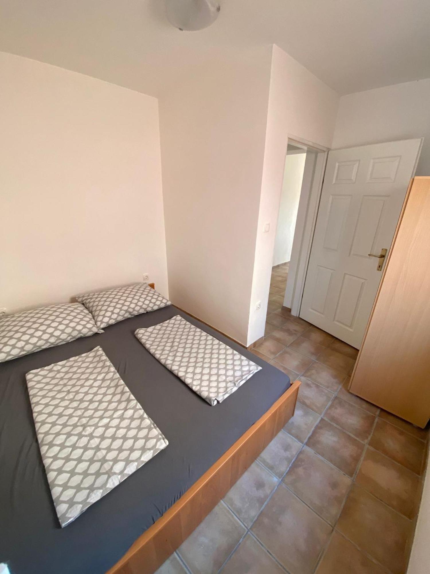 Apartments Dalmatia 斯维蒂佩塔 客房 照片